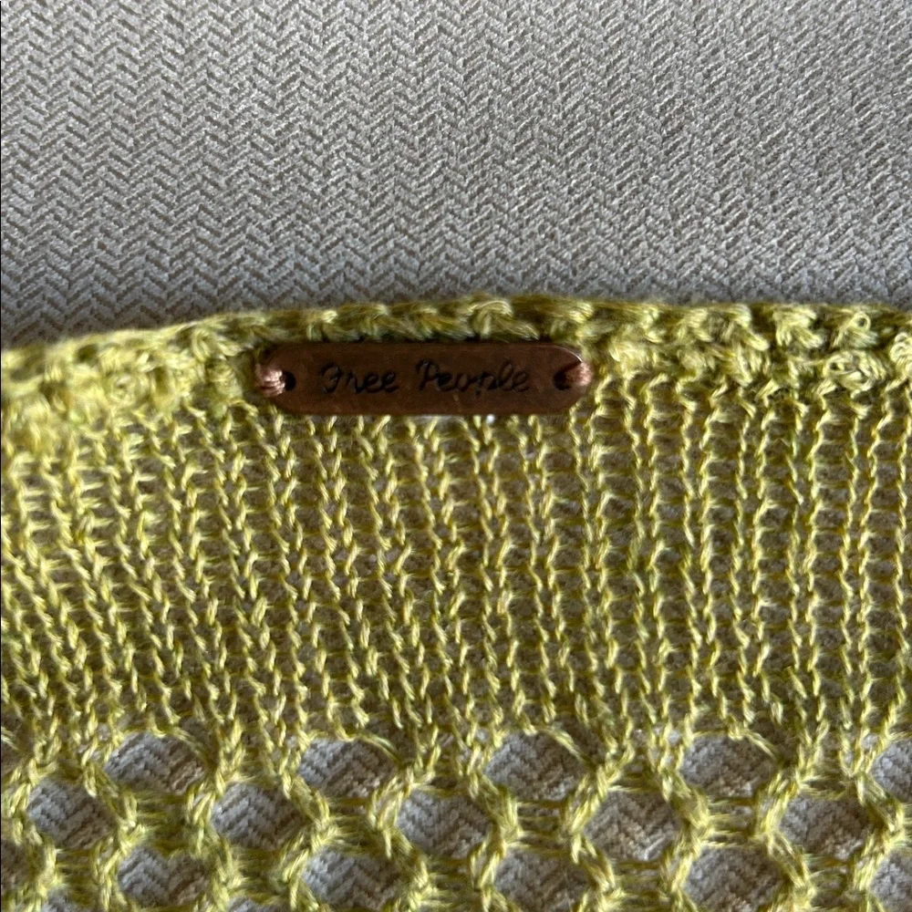 Free‎ People Women’s Open Knit V-Neck Long Sleeve Pullover Sweater Green Size S